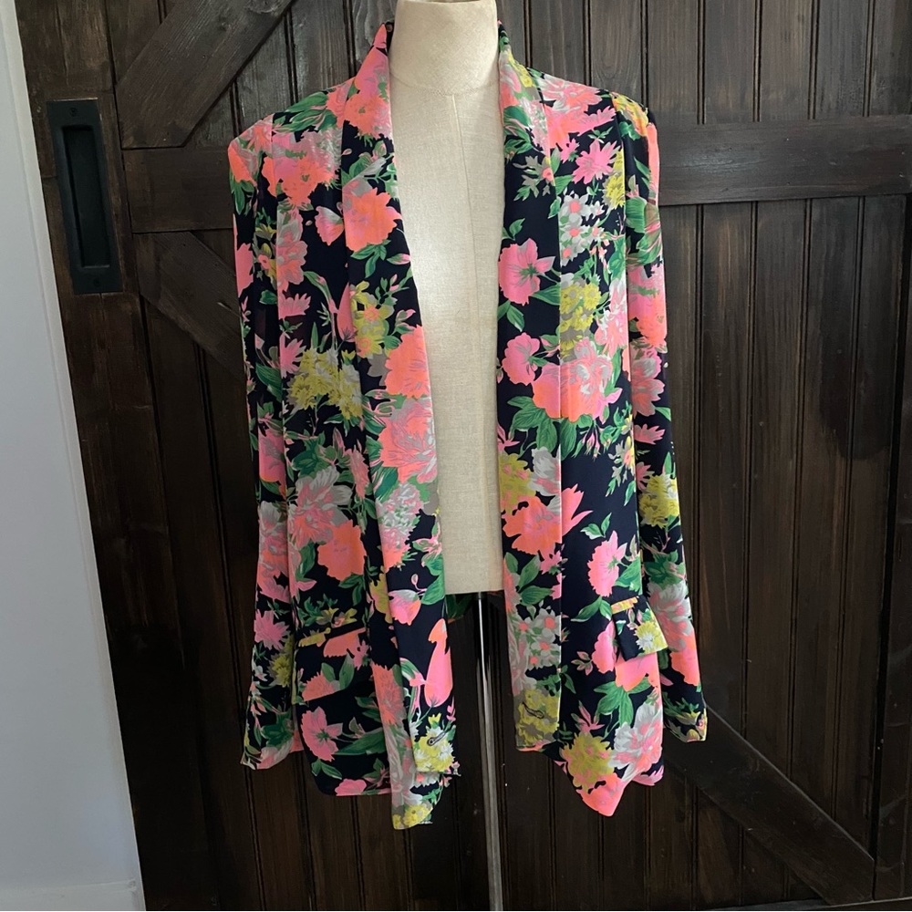 Cartonnier open front floral blazer, size L